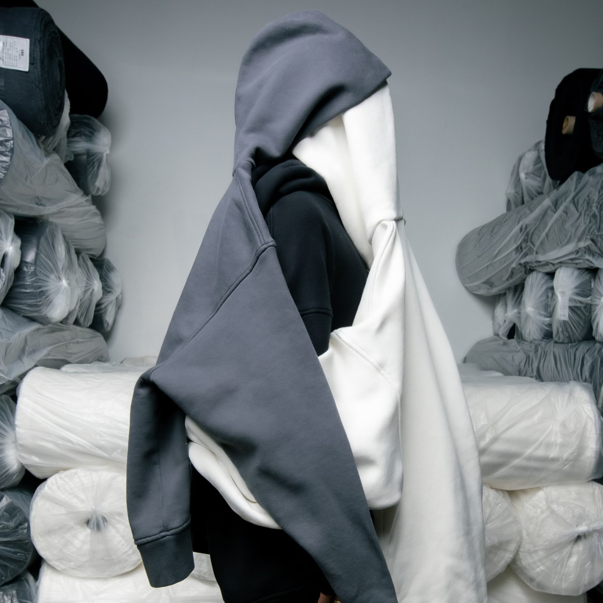 CHARCOAL FLEECE HOODIE