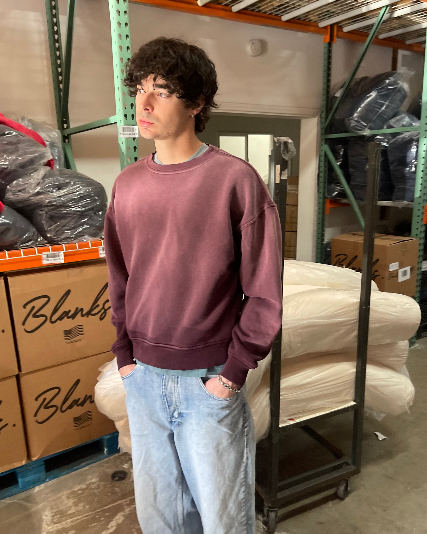 FADED WINE CREWNECK